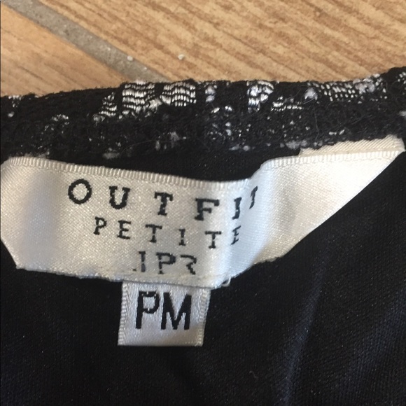 Black bodice lace stretchy P M - Picture 3 of 3